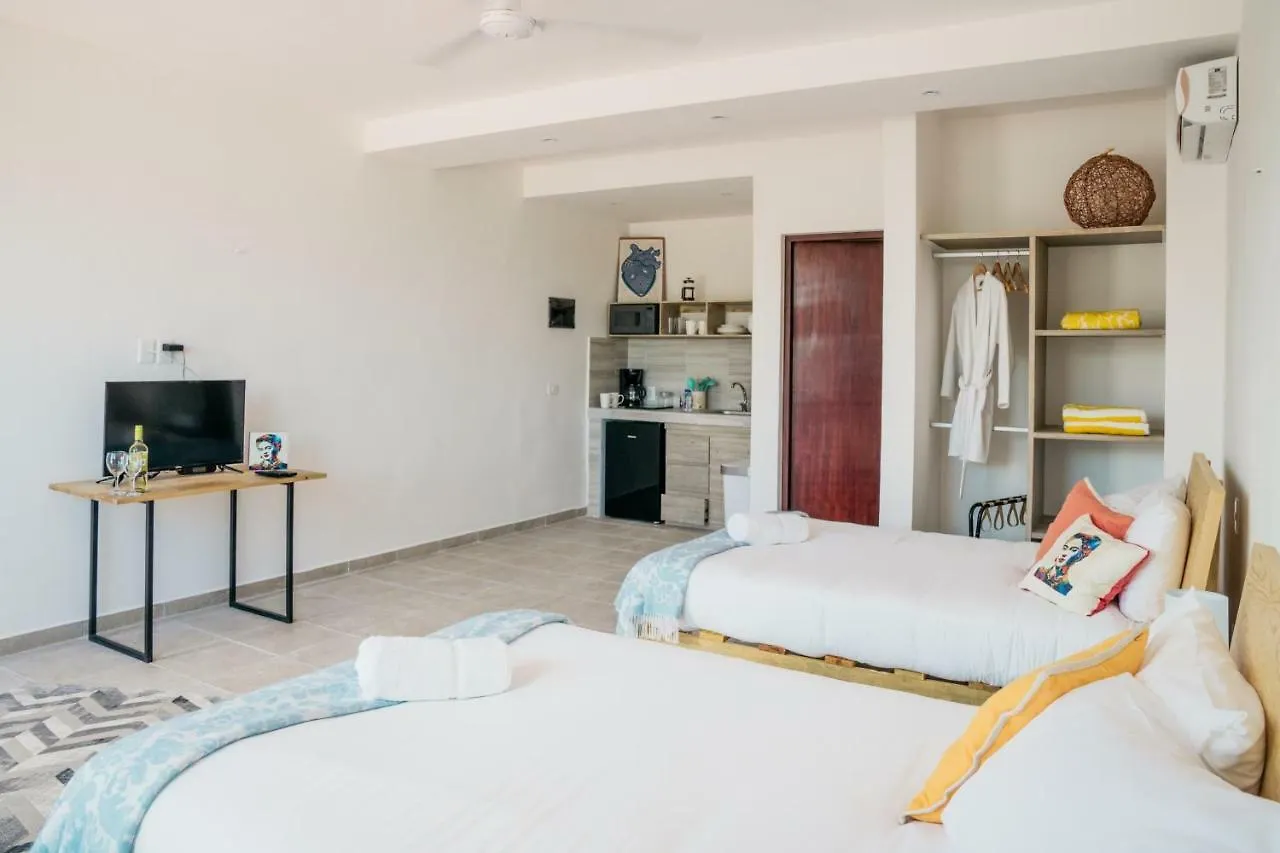 Dewl Estudios & Residences : The Kahlo Playa del Carmen